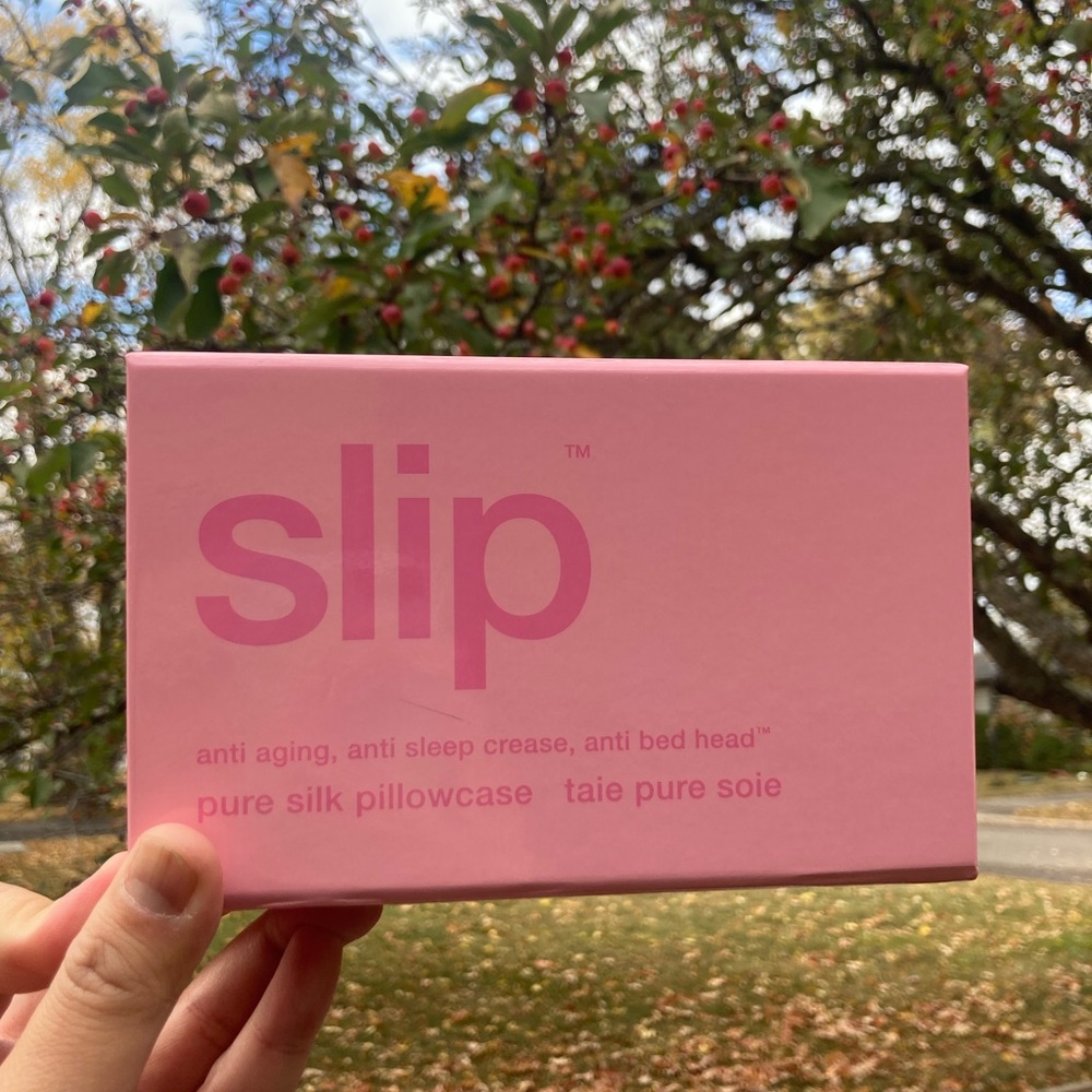 NEW! Pink slip silk pillowcase